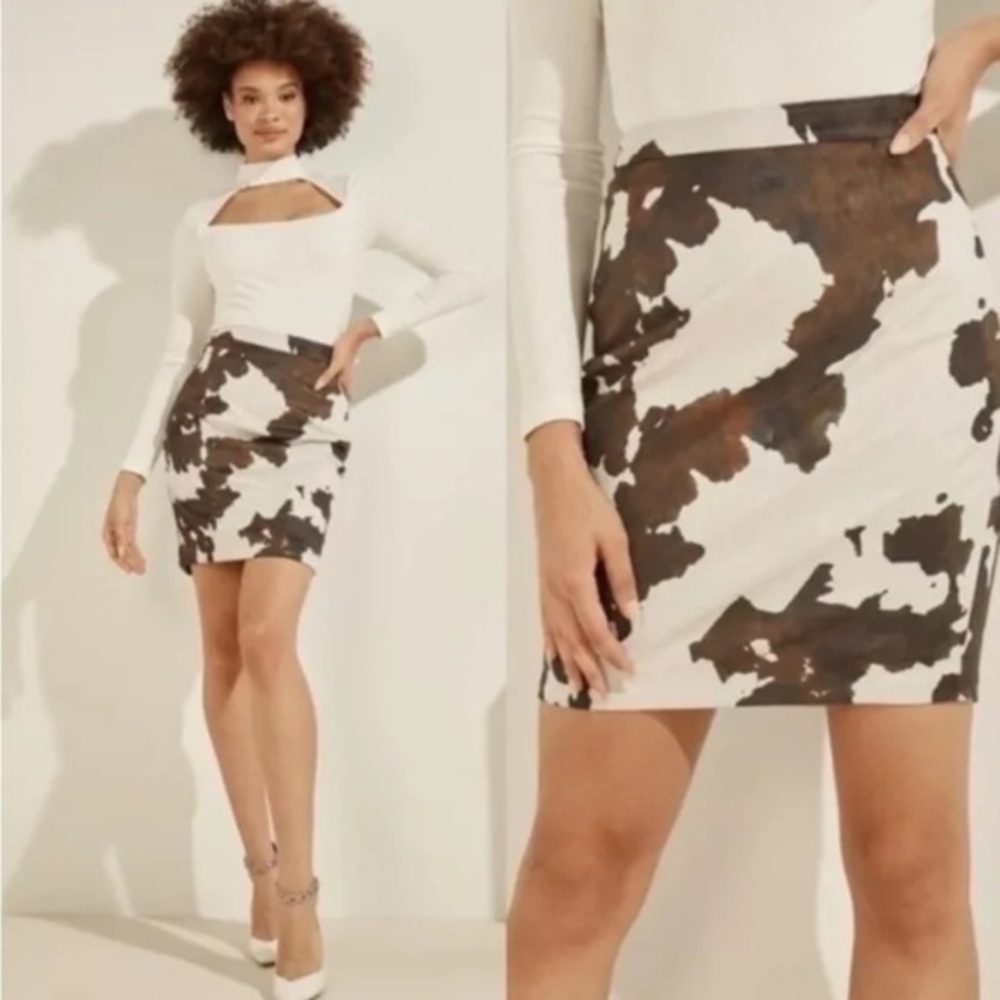 Guess Brown and White Mini Skirt